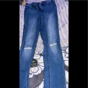 Hollister jeans